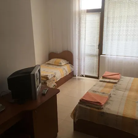 Casa de hóspedes кадиеви 3*