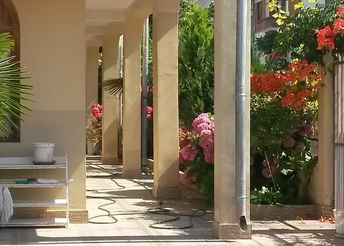 Casa de hóspedes кадиеви